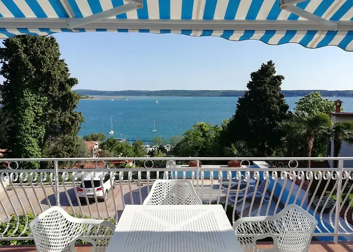 アパート & Matos